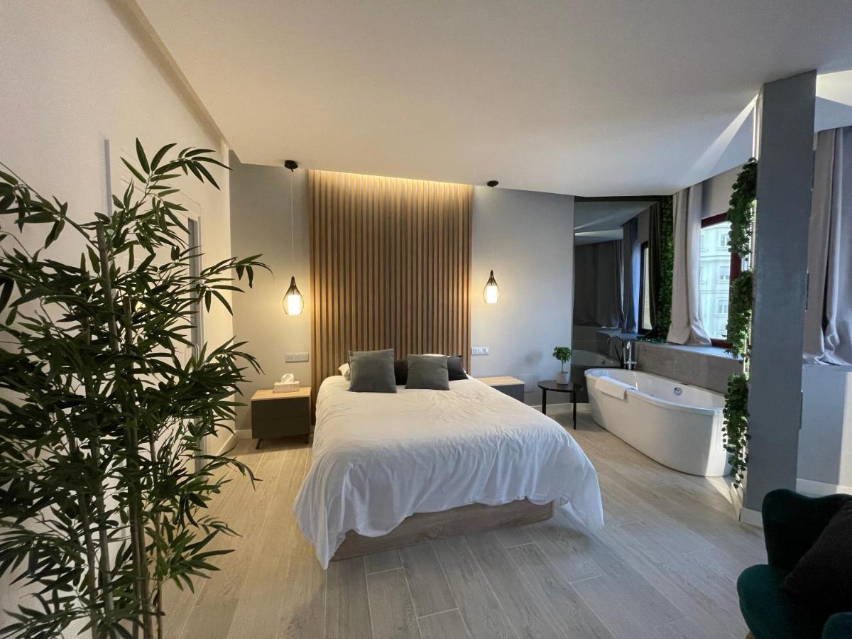 Miluisuites Loft And Spa Catedral. Сантандер Екстер'єр фото
