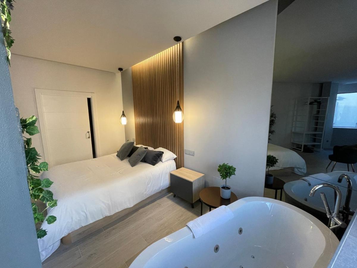 Miluisuites Loft And Spa Catedral. Сантандер Екстер'єр фото